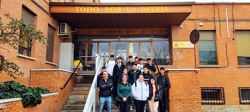 Visita de los alumnos de FPGB a la Comandancia de la Guardia Civil de Manzanares