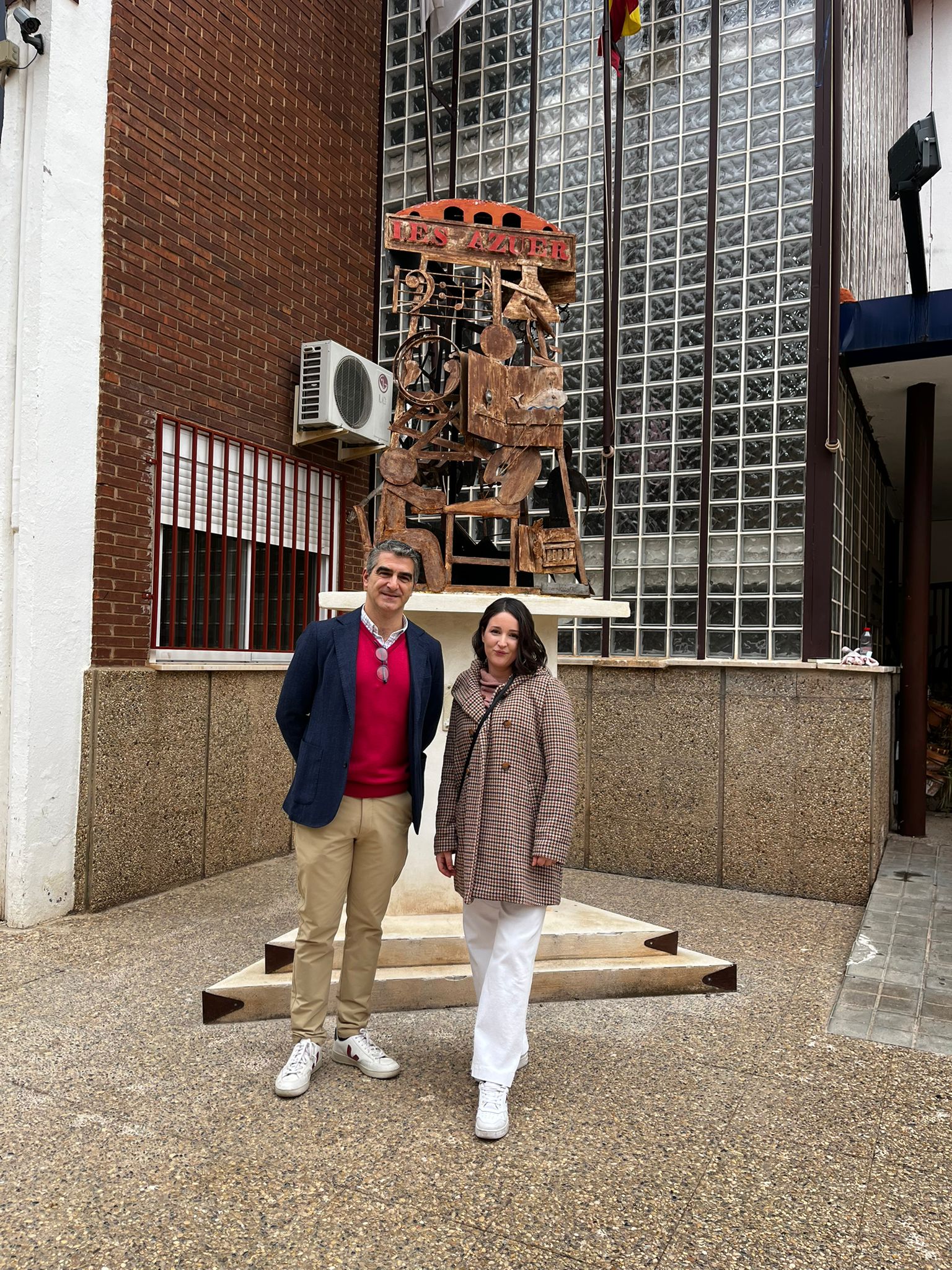 WhatsApp Image 2025-12-12 at 21.03.46 (1)