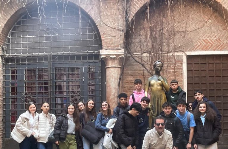 Alumnos de Bachillerato del IES Azuer descubren el norte de Italia y Roma en un viaje cultural de ocho días